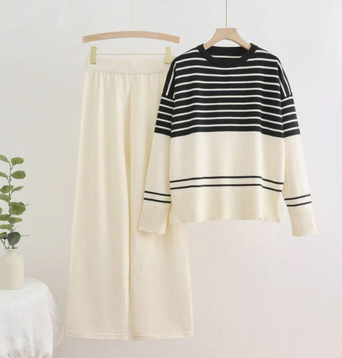 Stripes Round Neck Full Sleeves Pullover With Pants Sets